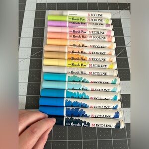 🖊️ DESTASH ✏️ Ecoline Brush Pens x15 + Blender